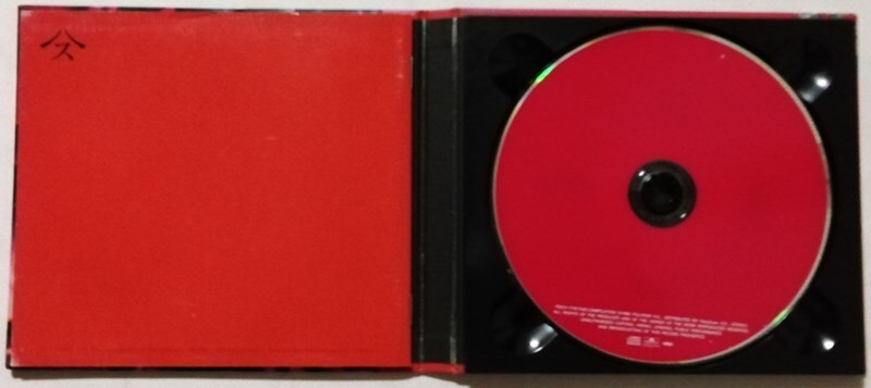 中古CD　　 スピッツ『 花鳥風月 [初回限定盤] 』 品番：POCH-1776 / デジパック仕様_画像3