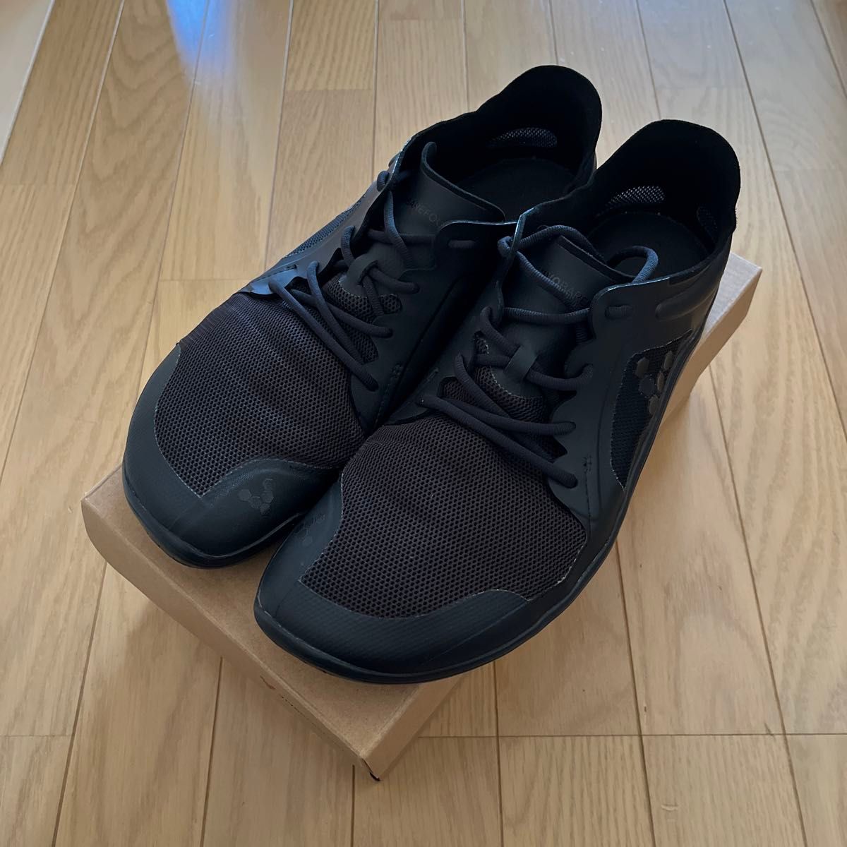 Primus Lite III  43 black vivobarefoot