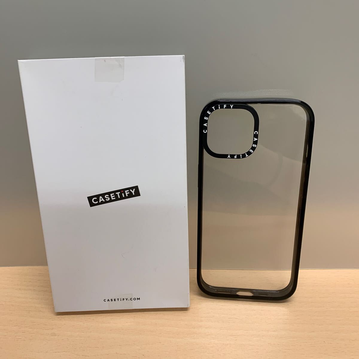 y051414m CASETiFY コンパクト iPhone 15 ケース [MIL規格準拠 (2x MIL-STD-810G)/1.2mからの落下テストをクリア] - ブラック_画像1