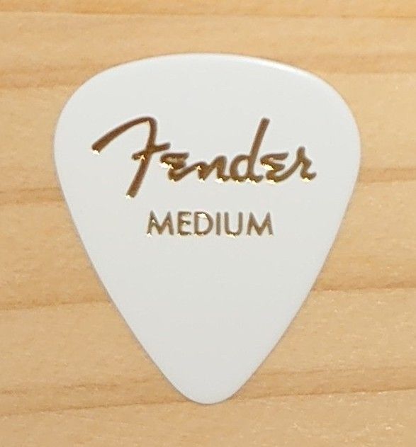 ギターピック Fender351【6枚】⑧