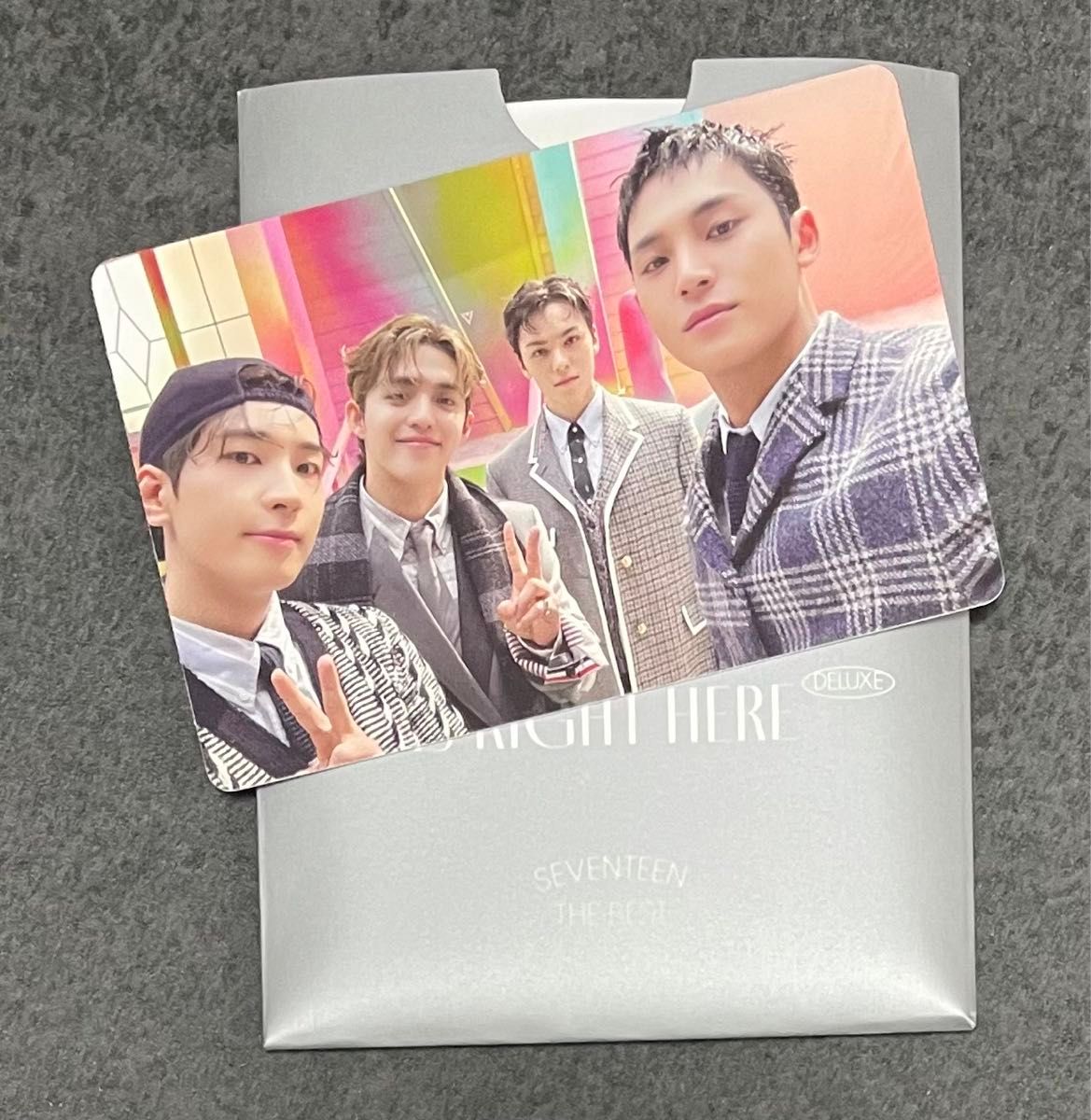 ウォヌ】seventeen follow again UVカットジャケット トレカ ウォヌ】seventeen follow again UVカットジャケット トレカ
