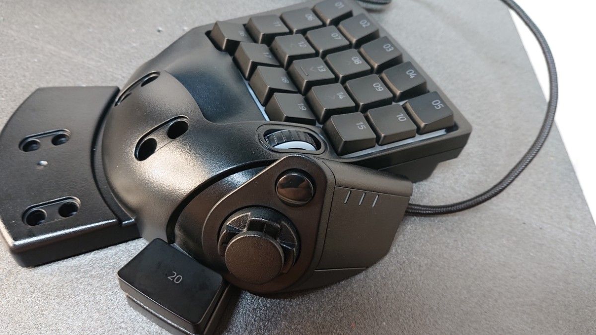 Razer TARTARUS V2 ゲーミングキーパッド ①(左手デバイス Razer TARTARUS V2 ゲーミングキーパッド ①(左手デバイス