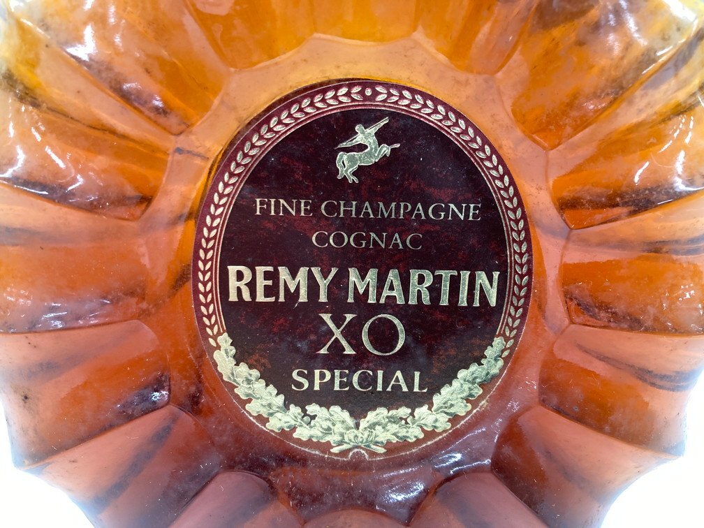 REMY MARTIN レミーマルタン XO スペシャル 700ml 40% 箱付き 未開栓 国外酒【CEAI7008】_画像4