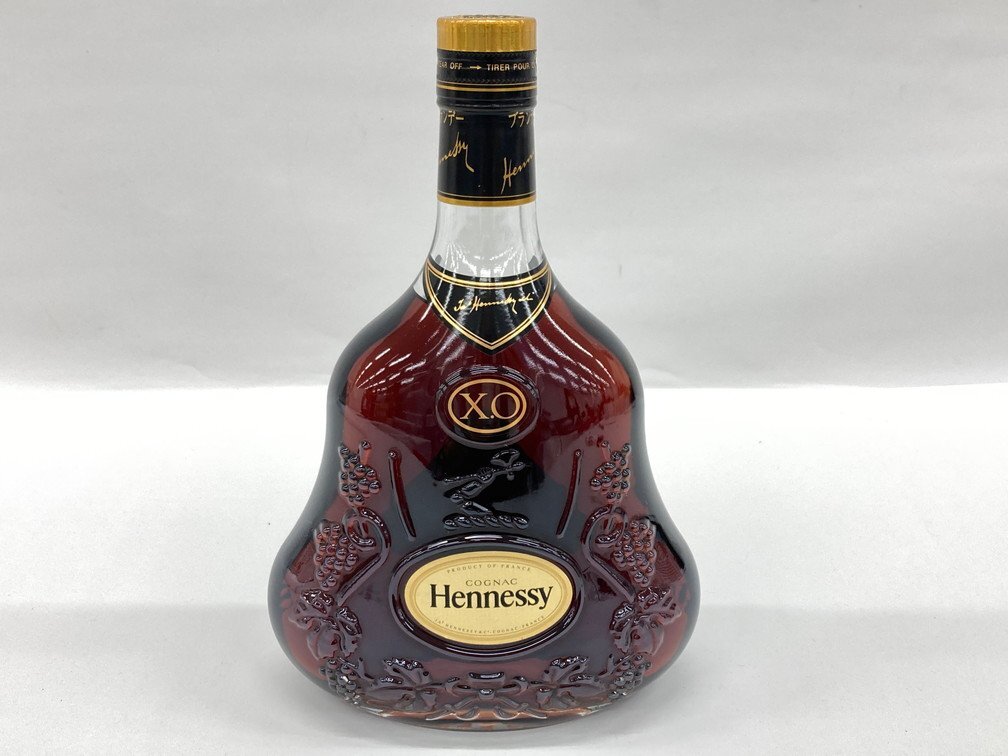 Hennessy ヘネシー X.O 700ml 40% 未開栓 国外酒【CEAI7013】_画像1