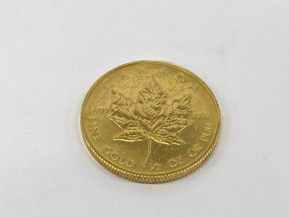 K24IG　カナダ　メイプルリーフ金貨　1/2oz　1986　総重量15.5g【CEAH6034】_画像1