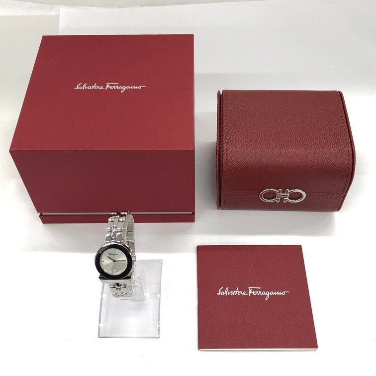 Salvatore Ferragamo Salvatore Ferragamo wristwatch 211027350171 box attaching operation goods [CEAL0031]