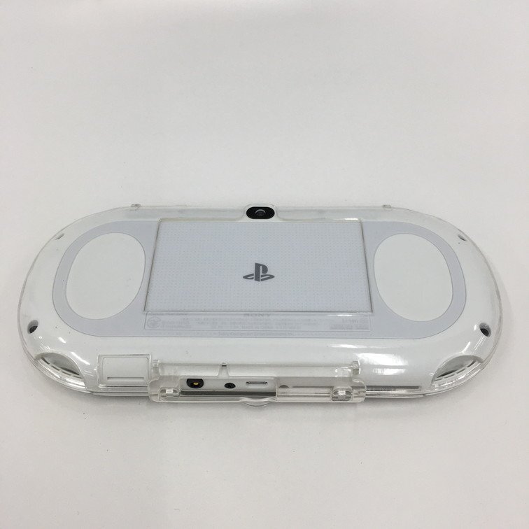 PS VITA body PCH-2000 white accessory box attaching electrification 0 the first period . ending [CEAM7016]