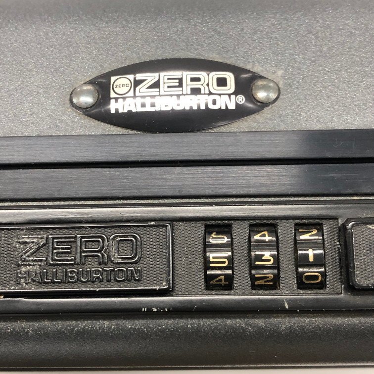 ZERO HALLIBURTON Zero Halliburton attache case [CEAR6009]