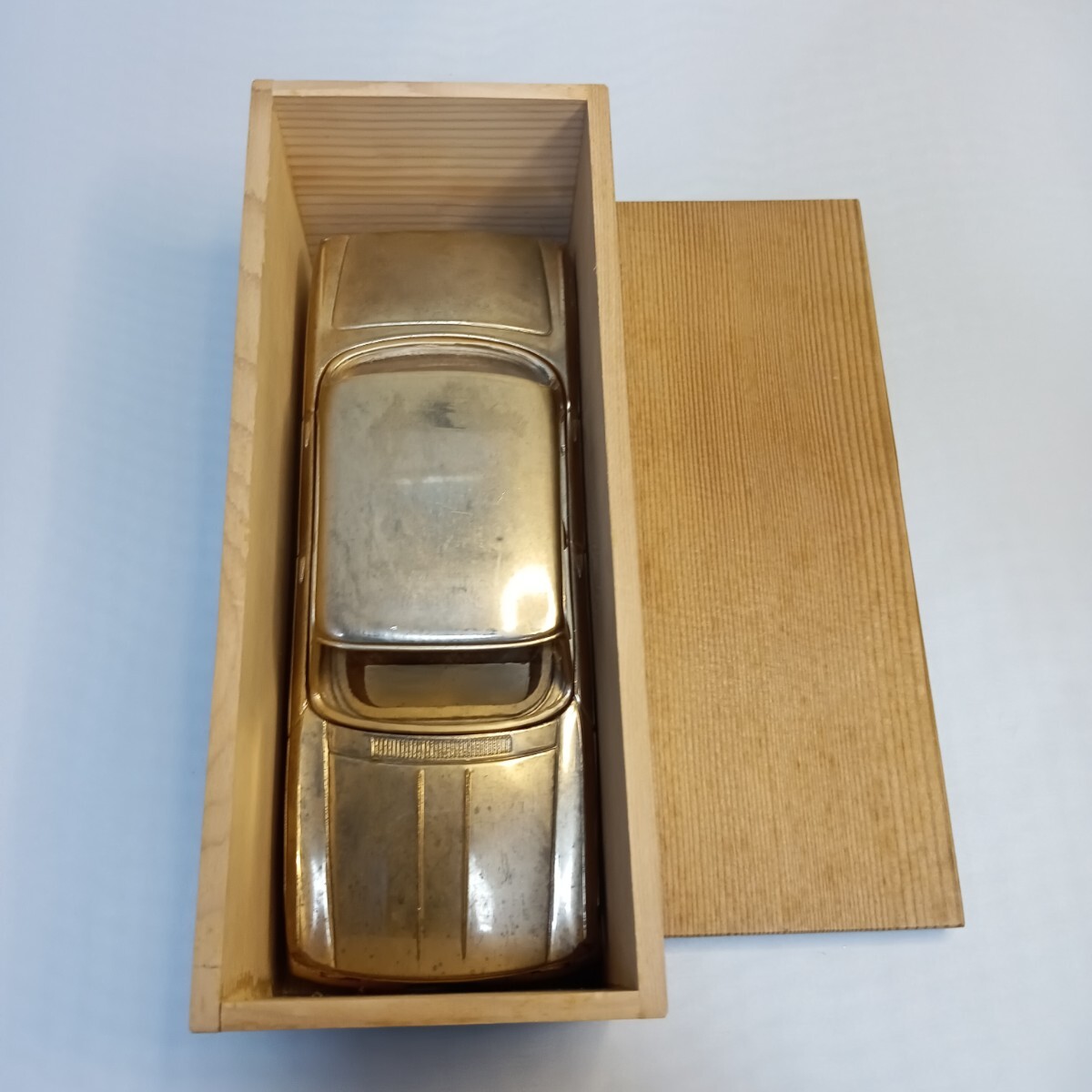  Toyota Toyopet [ Crown Deluxe ] made of metal cigarette case original box have beautiful goods Showa Retro 