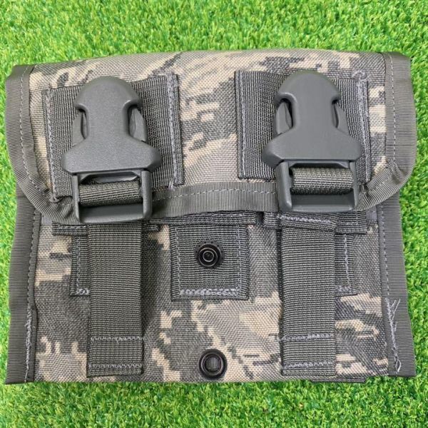 新!未使用品極上!MOLLE トリプル40mmグレネードポーチ ABUサバゲーUSMC沖縄米軍放出品♪人気ミリタリーデットストック品コスプレ小物入希少_画像1