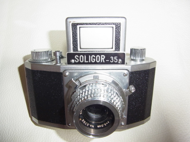 極希少 美品 完動品 1955年（昭和30年）日本初一眼レフ SOLIGOR35 （ソリゴール35）ファーストフレックス35 縦7.8ｃｍ横12.8cm幅7.9ｃｍ