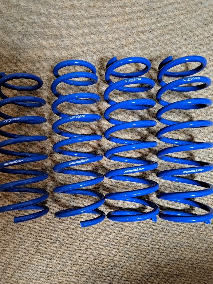 * used Jimny JB23W for Monstar sport height up springs set 