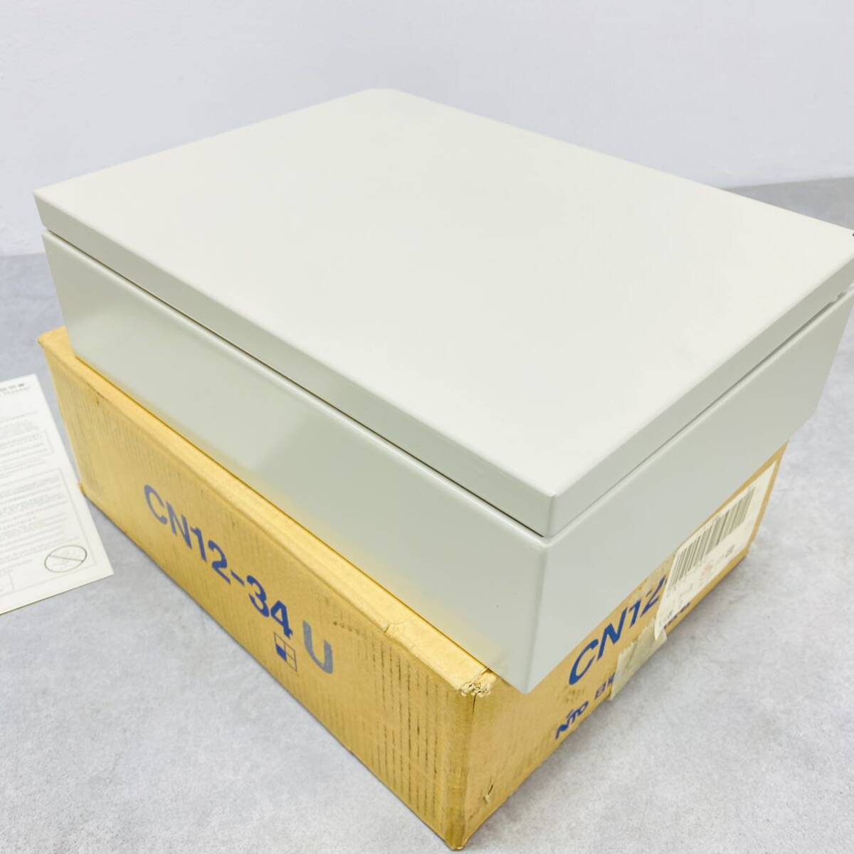【240426-91】日東工業 CN形ボックス CN12-34U 分電盤　キャビネット　電工　制御盤_画像8