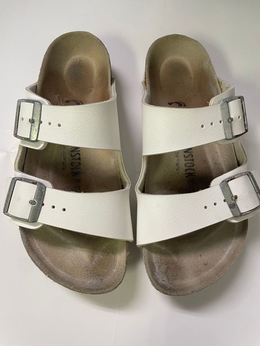 ビルケンシュトック　アリゾナ　ホワイト　23cm BIRKENSTOCKサンダル