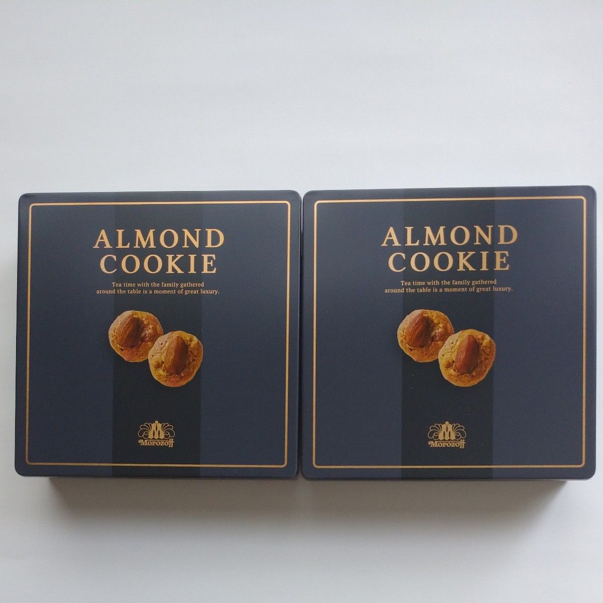 お菓子セット【モロゾフ アーモンドクッキー２缶】+【リプトンティーバッグ 10パック】