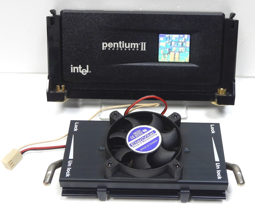 CPU Intel　PentiumII SL265 _画像1