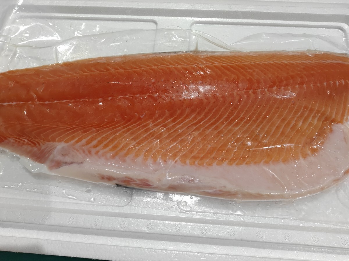  ограничение 1 комплект!! свежий . sashimi сырой еда для гребешок . стойка 350~400g ввод 4 упаковка примерно 1.5kg.. sashimi сырой еда для salmon, примерно 1.2~1.6kg. роскошный комплект.