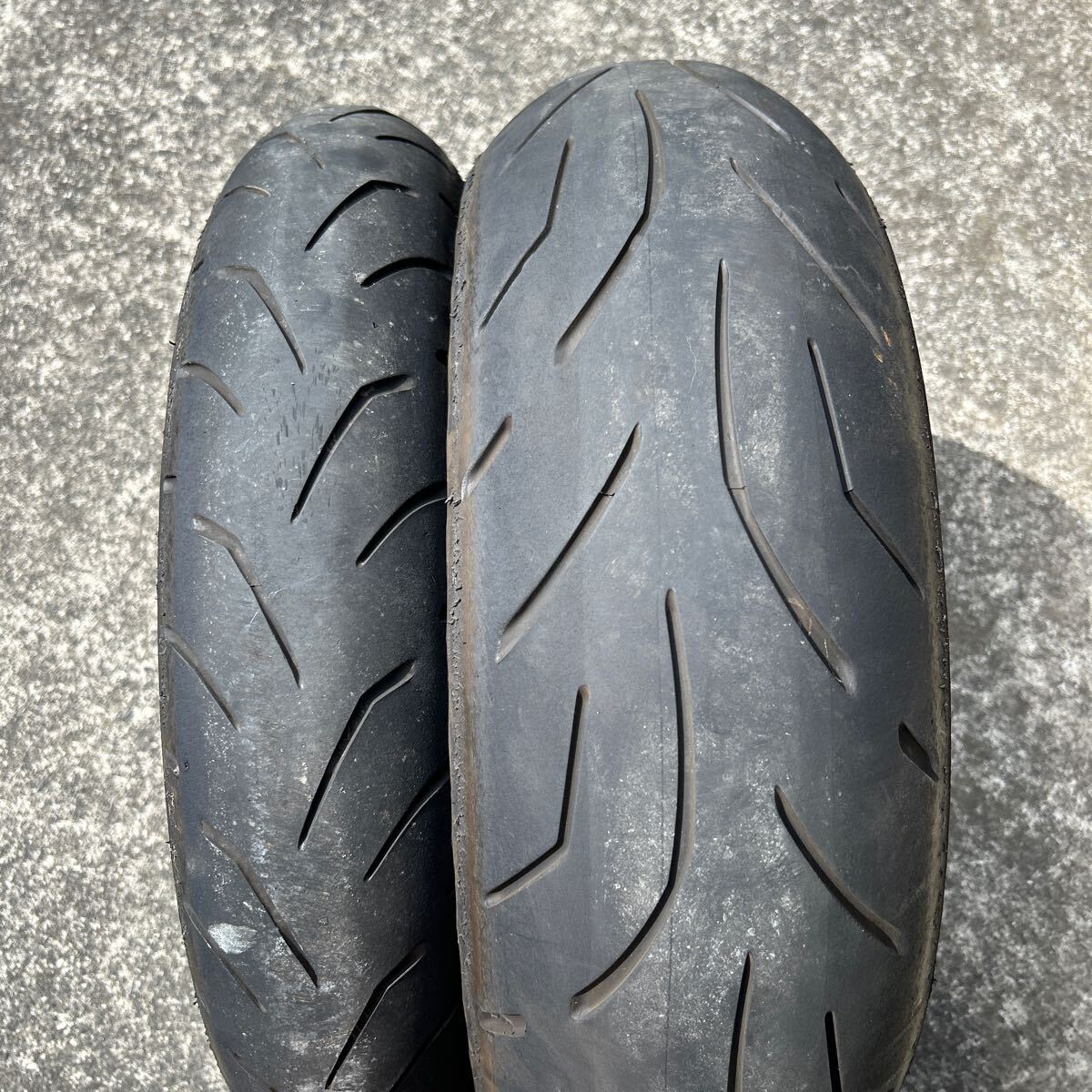 ブリヂストン S20EVO 120/70-17 180/55-17 パンク修理なし　エア漏れなし　GSXR CBR ZX YZF 前後セット_画像1