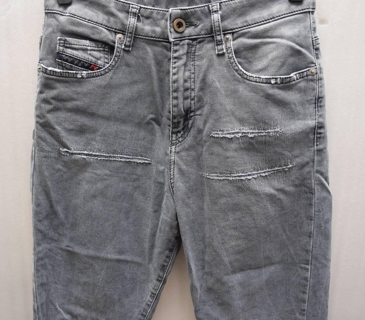  обычная цена примерно 4 десять тысяч DIESEL дизель CANDYS-NE 069EP Jog джинсы стрейч Denim брюки размер 23