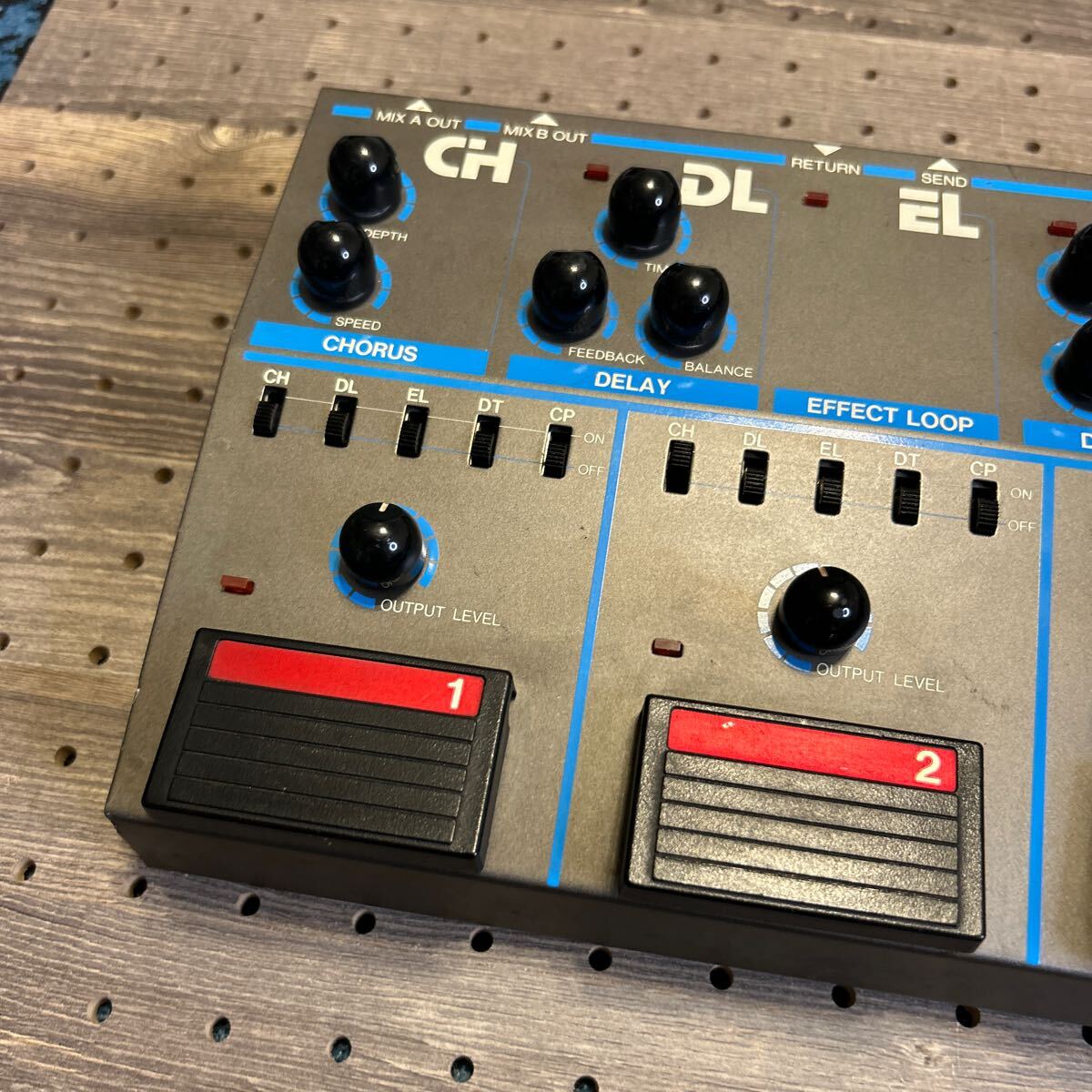 超貴重】昭和ビンテージマルチエフェクター ARIA APE-1 1986年 超貴重】昭和ビンテージマルチエフェクター ARIA APE-1 1986年