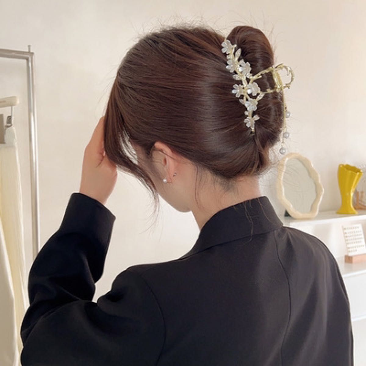 桜　パール　ヘアクリップ　ヘアアクセ　韓国　バンスクリップ　結婚式　パーティー キラキラ 髪飾り 簪 かんざし sakura