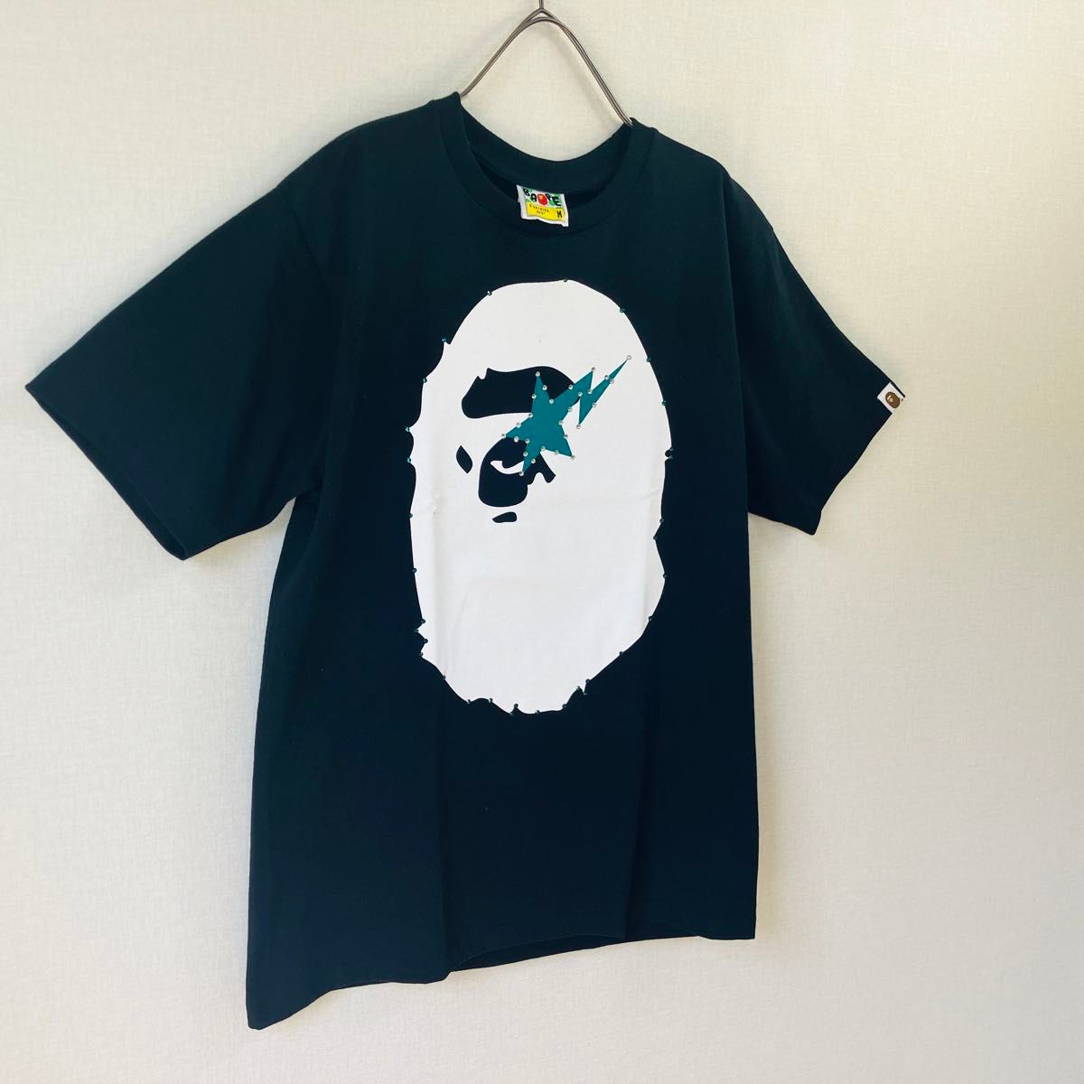 新品】ア ベイシング エイプ Tシャツ サイズM ブラック タグ付き 新品】ア ベイシング エイプ Tシャツ サイズM ブラック タグ付き