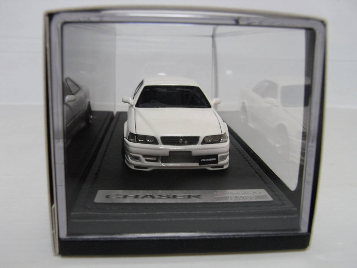 イグニッションモデル 1/43 Toyota Chaser Tourer V JZX100 Pearl White トヨタ チェイサー ツアラー パールホワイト WORK ホイール IG1237の画像4