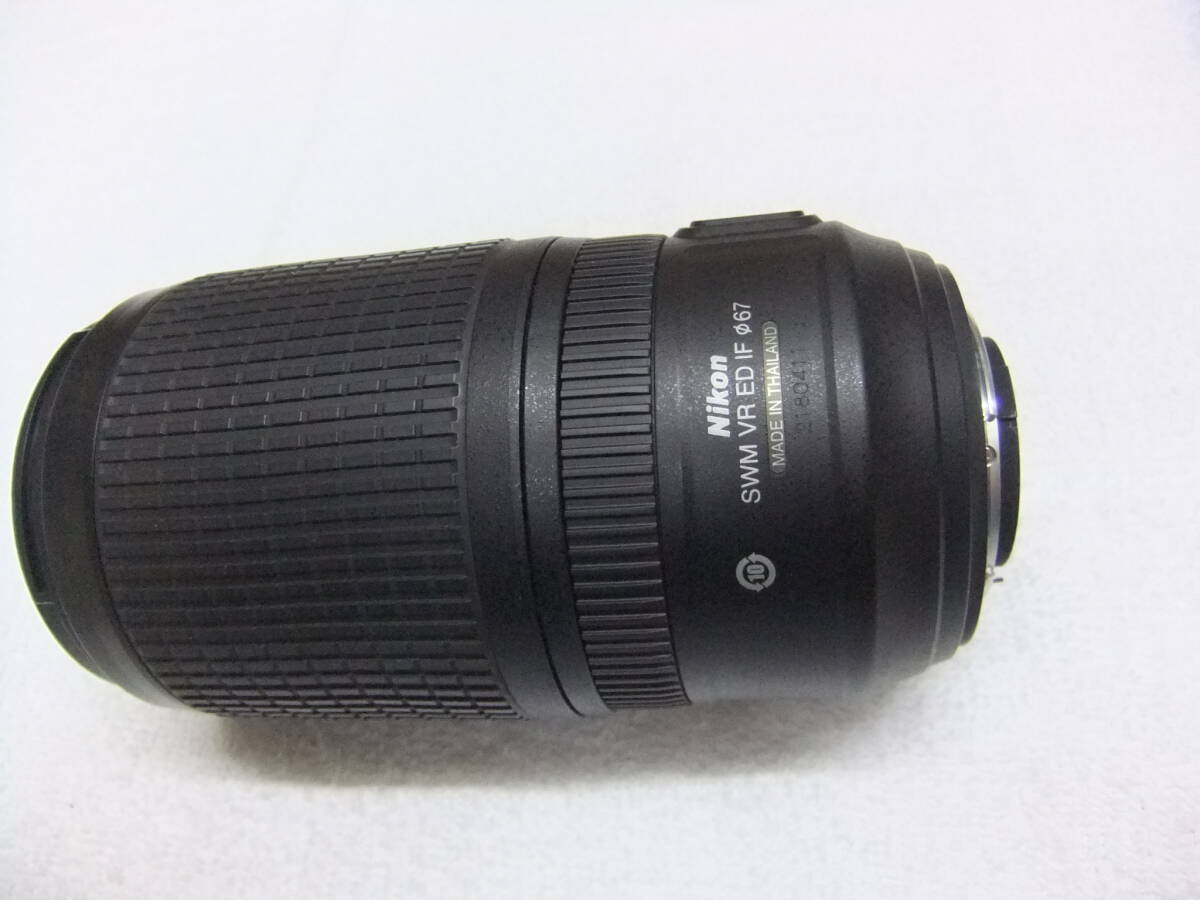 美品 ニコン NIKON AF-S NIKKOR 70-300mm F4.5-5.6 G ED VR キャップ,フード付 AF動作確認済 カビ,クモリなし_画像9