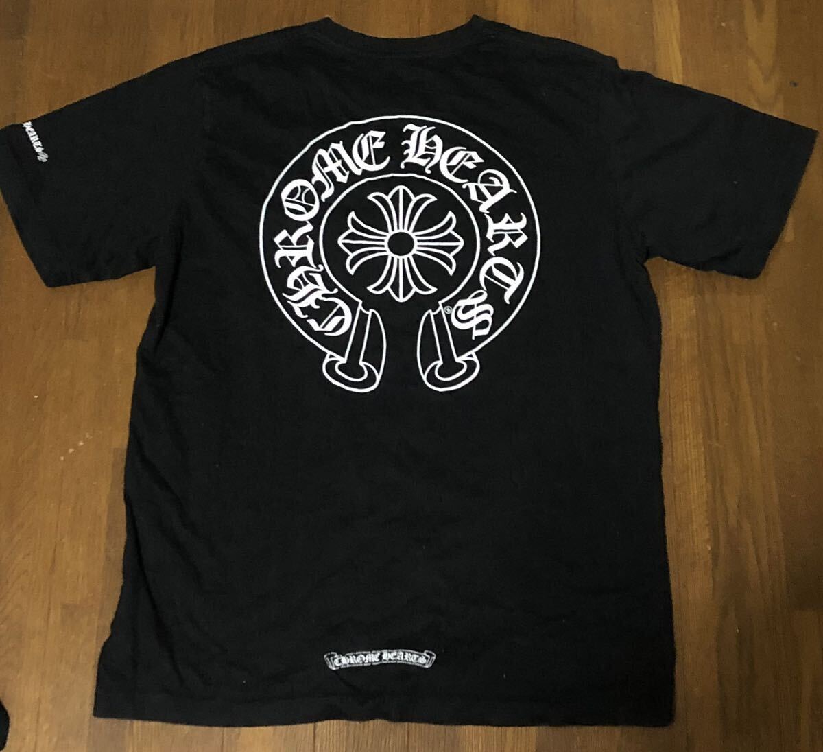 希少！年代物！入手困難！CHROME HEARTS クロムハーツ 半袖Ｔシャツ バックプリント ホースシュー コットン　Ｍsize 正規品！　古着_画像2