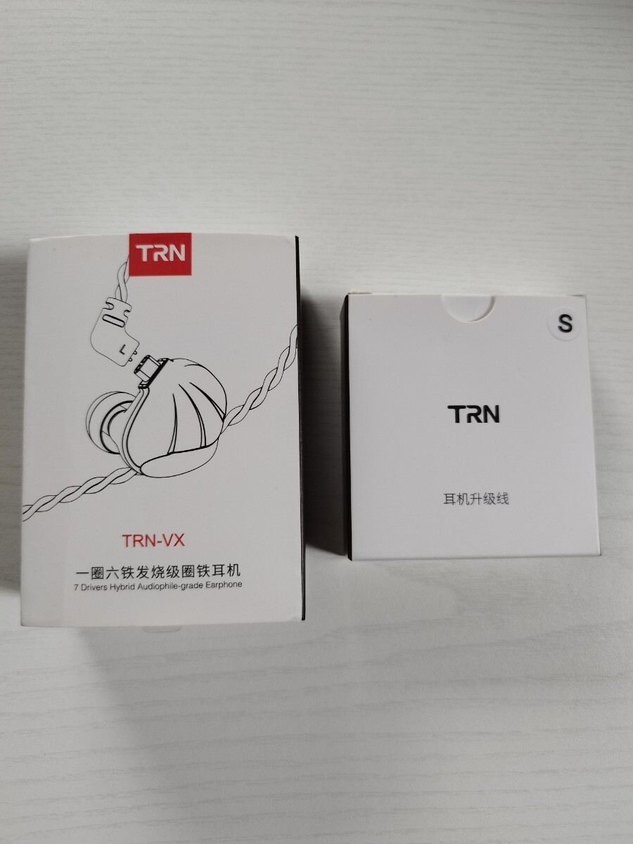 TRN VX イヤホン＋TRN TC ケーブル セット_画像1