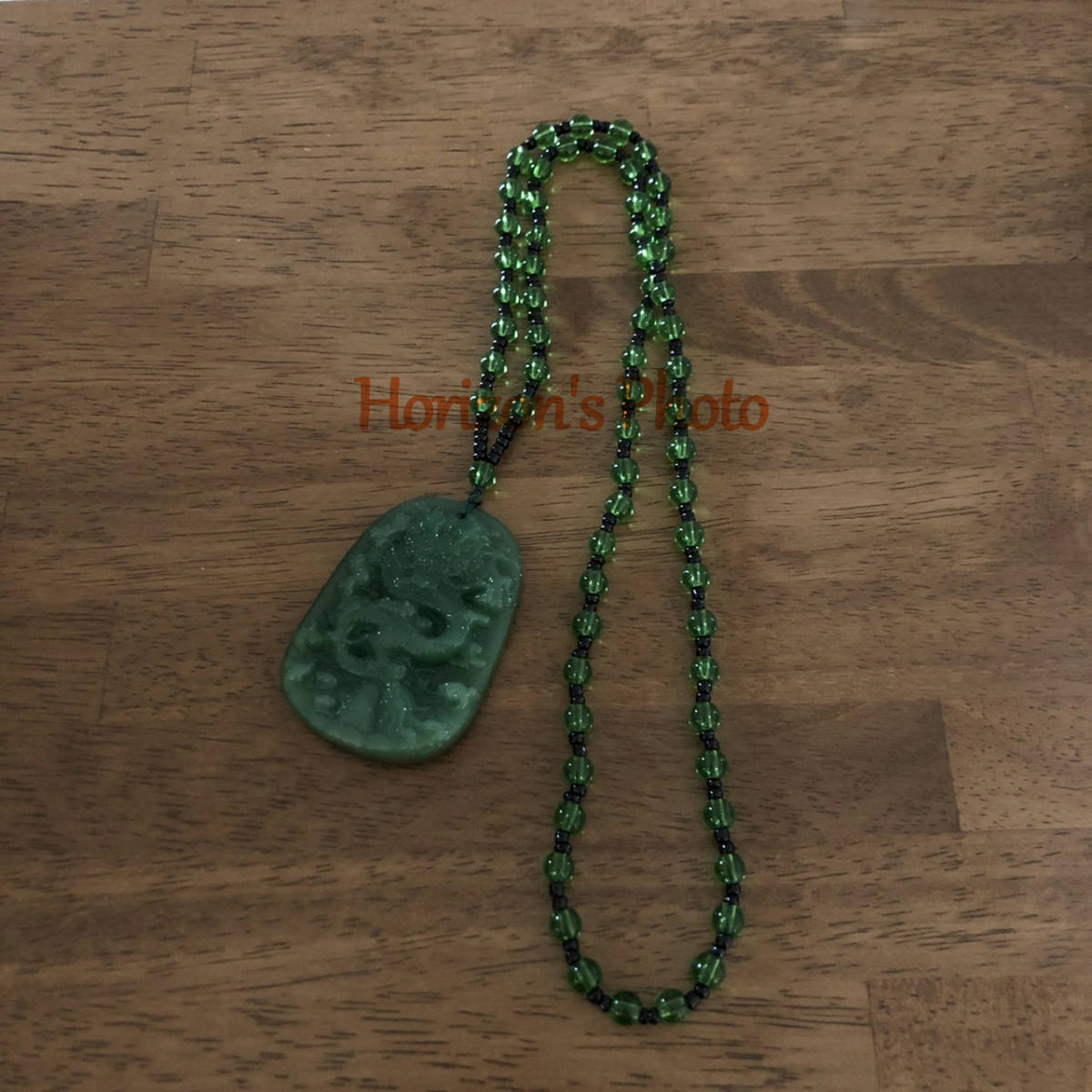 ヒスイ ドラゴン ネックレス 翡翠 彫刻 緑 お守り オシャレ 飾り 魔除け アクセサリー 龍 グリーン