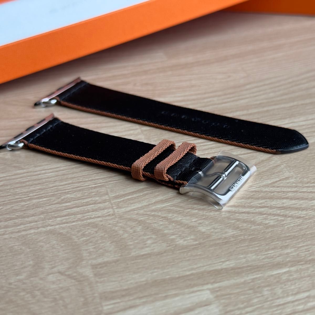 1790 Apple Watch エルメス バンド ツイル ジャンプ ゴールド 1790 Apple Watch エルメス バンド ツイル ジャンプ ゴールド