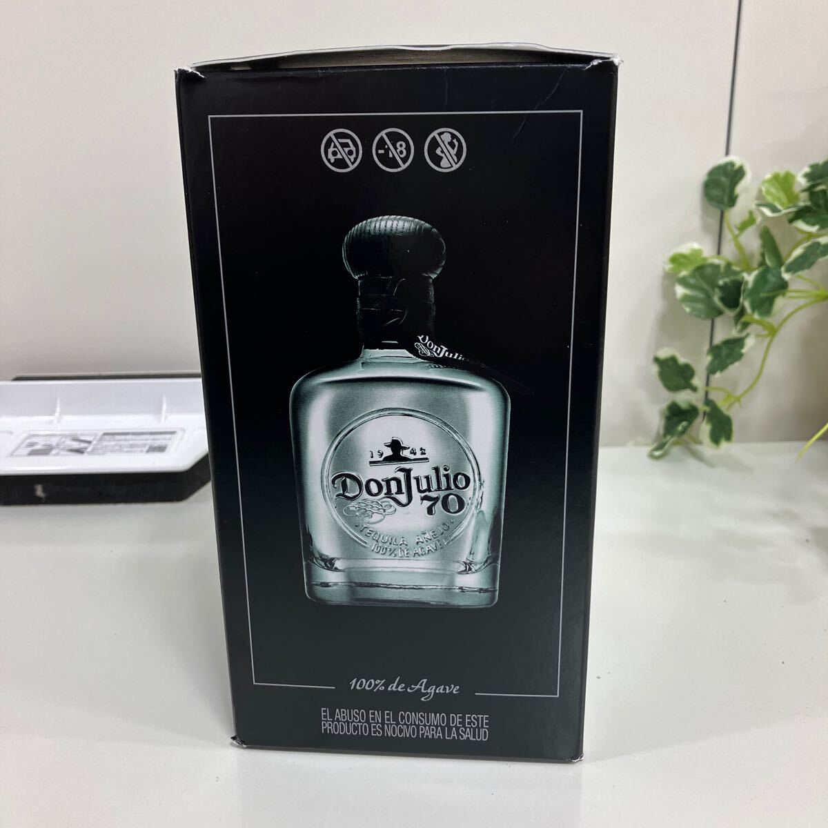 未開栓 Don Julio ドンフリオ テキーラ クリスタリーノ アネホ 70周年記念ボトル 35% 700ml AIP-S-20 同梱不可の画像9