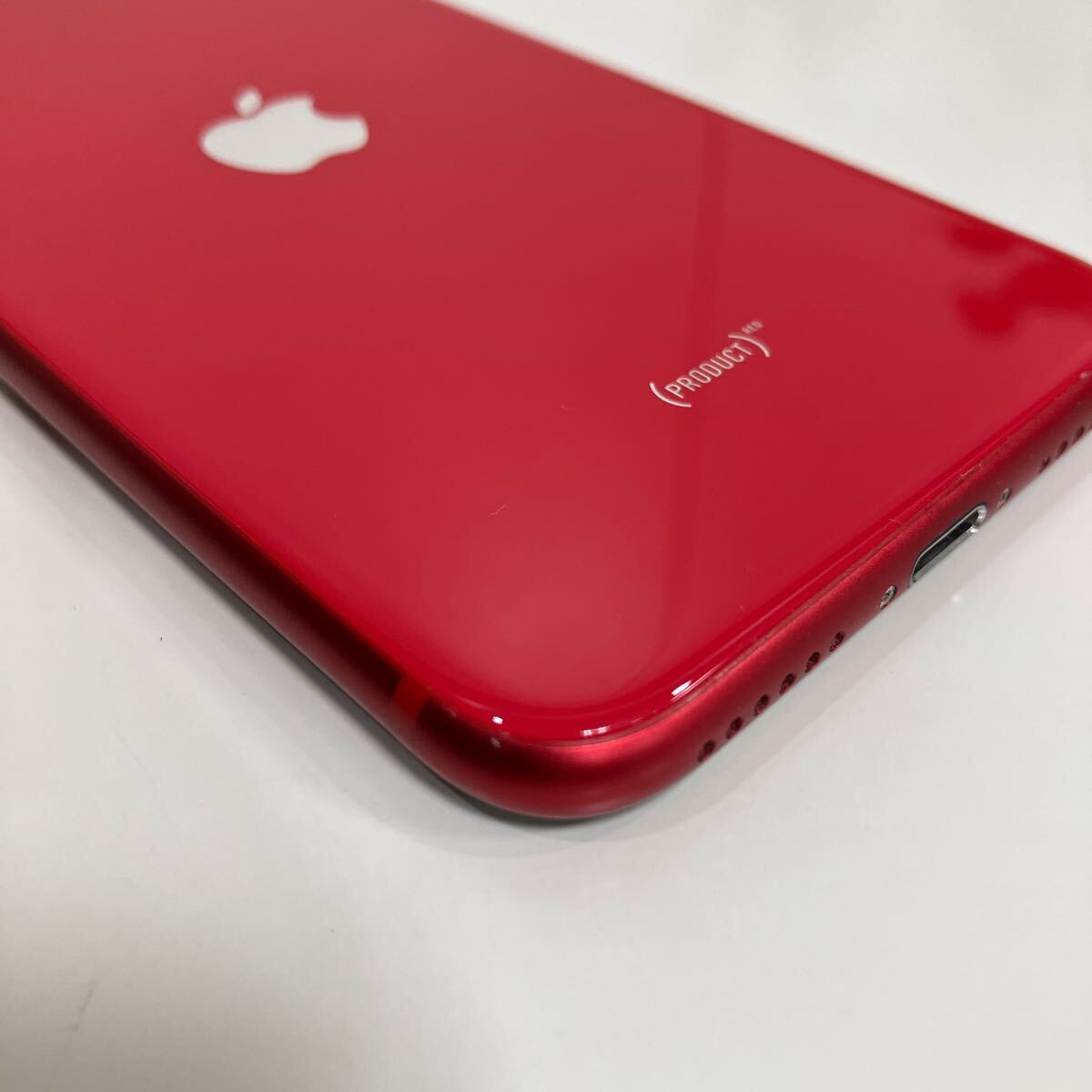 Apple SoftBank iPhoneSE2 第二世代 64GB レッド SIMロック解除済み ○判定 MX9U2J/A ALP-K-29 同梱不可_画像6