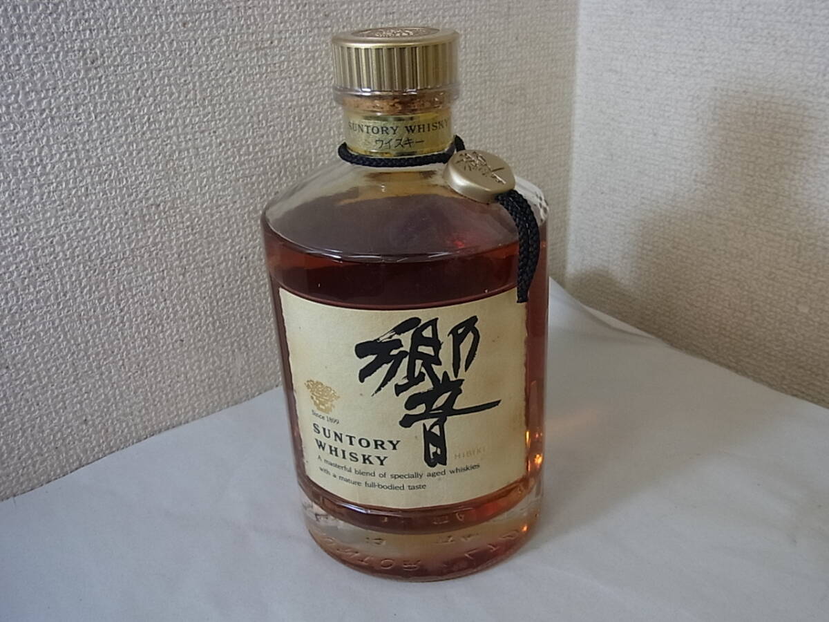 160430H71-0511H■東京都内発送限定■サントリー ウイスキー　響／HIBIKI　750ml 43％　SUNTORY WHISKY　未開栓　古酒_画像1