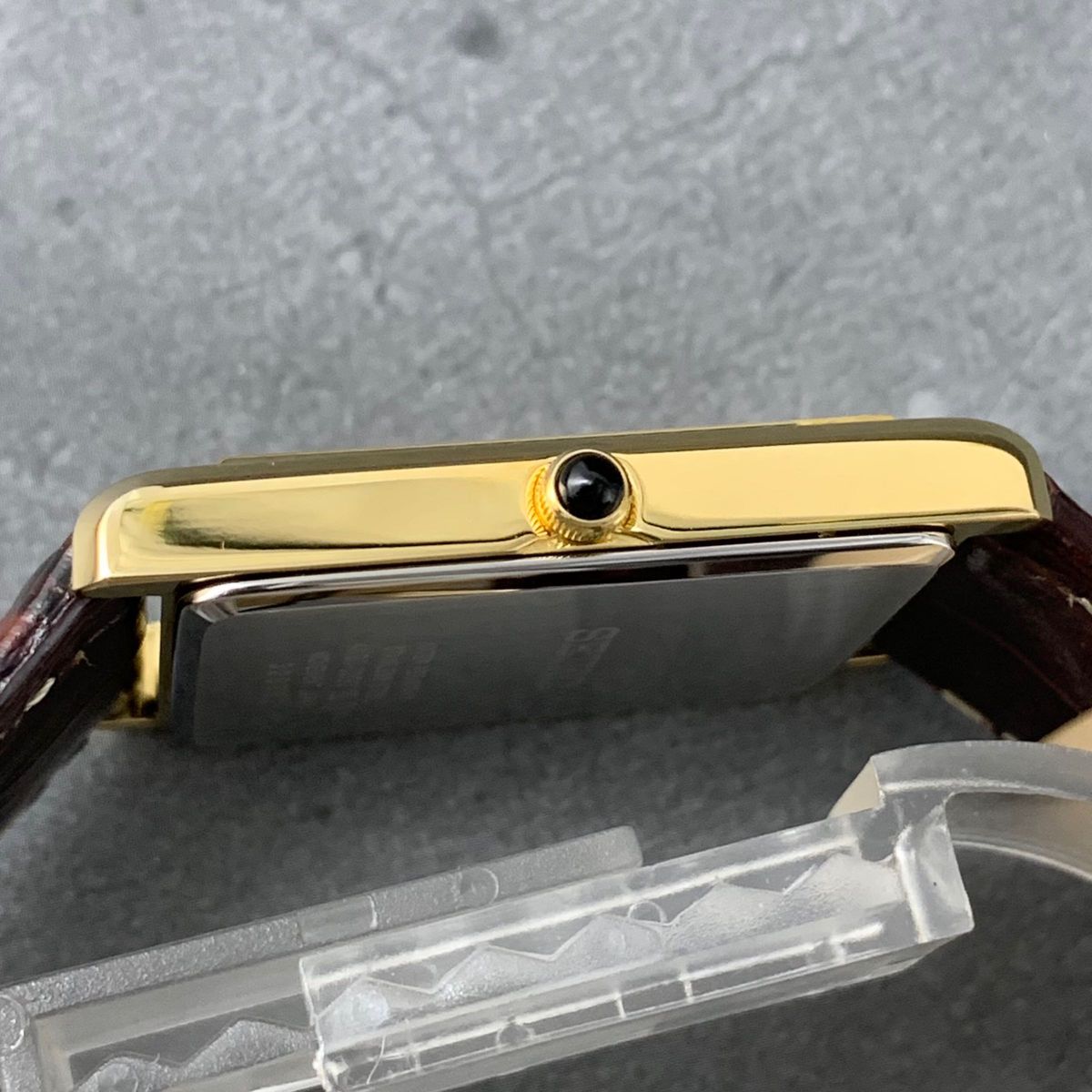 新品】SEIKO/セイコー エッセンシャル スクエア クォーツ 新品】SEIKO/セイコー エッセンシャル スクエア クォーツ