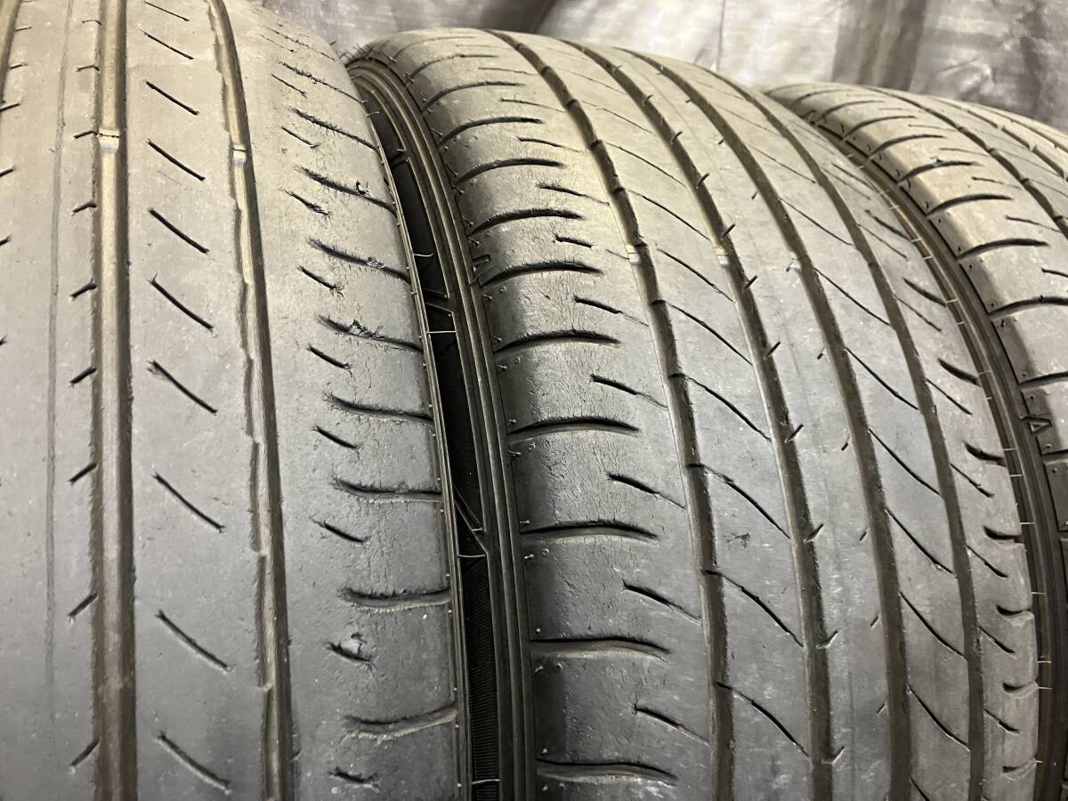 バリ溝 ダンロップ 215/50R17 SP SPORT MAXX 4本セット 中古タイヤ 215/50-17 インサイト ジェイド リーフ レヴォーグ V60 など _画像4