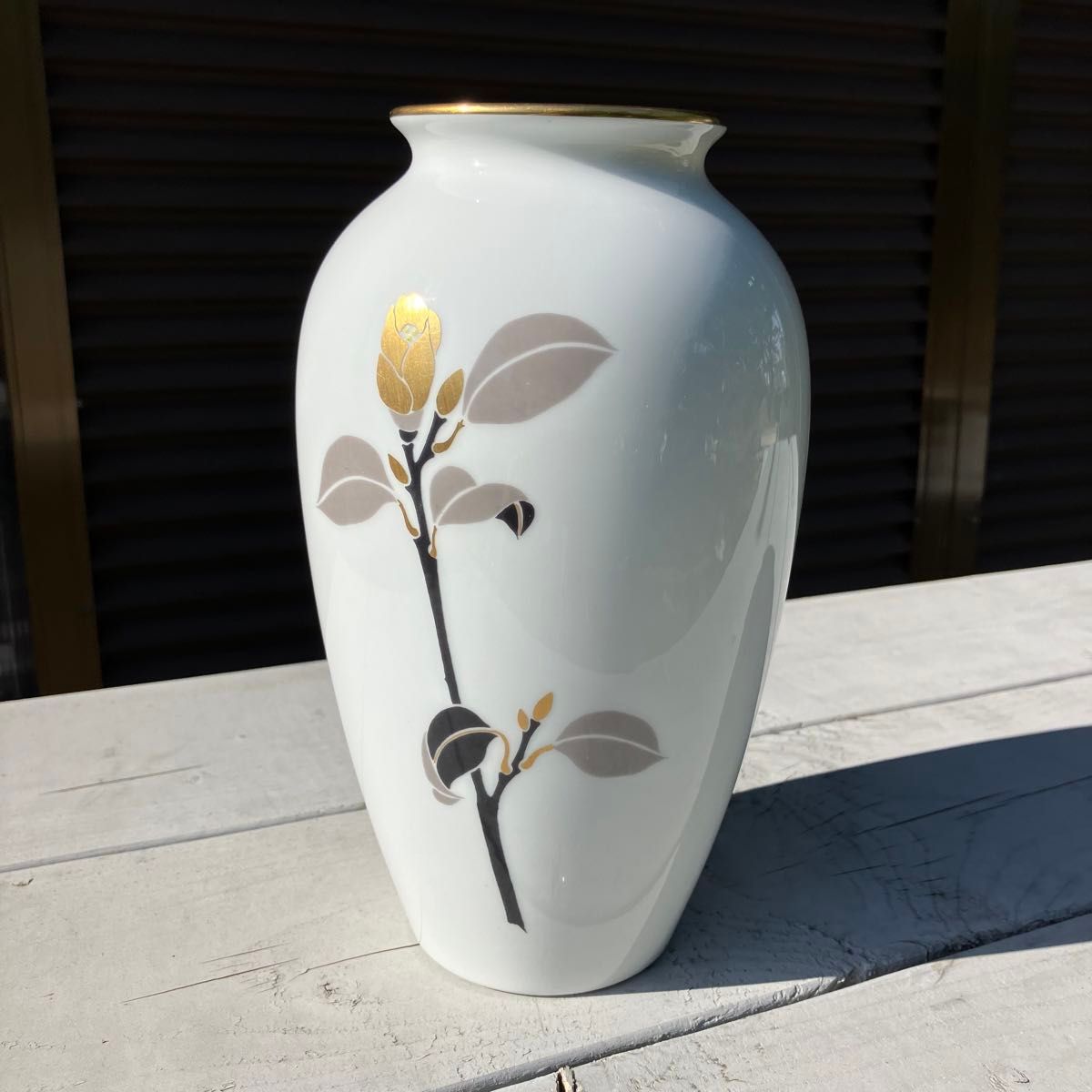 オークラ OKURA CHINA 大倉陶園 花瓶 壺 金銀彩ぶどう|家具 オークラ OKURA CHINA 大倉陶園 花瓶 壺 金銀彩ぶどう|家具