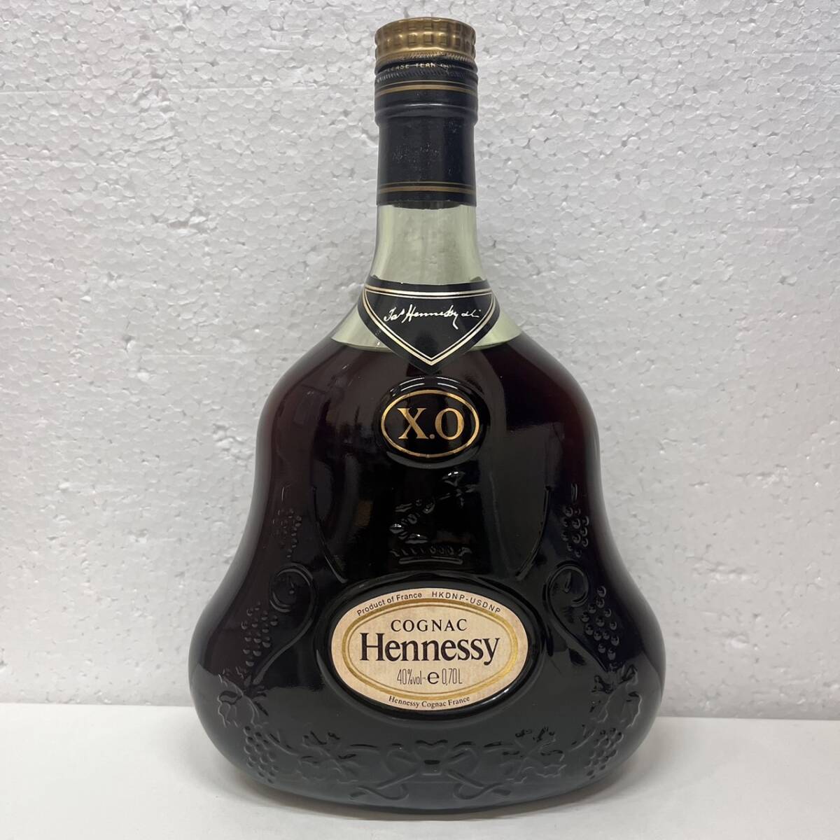 【C-24918】Hennessy ヘネシー XO 金キャップ グリーンボトル 旧ボトル コニャック ブランデー 40% 700ml 未開栓の画像1