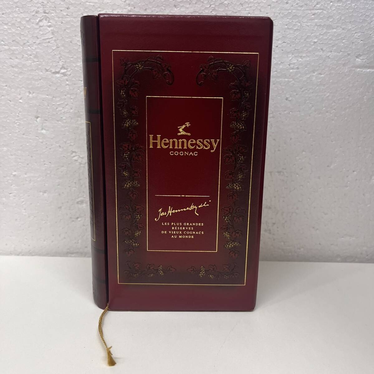 【C-24919】ヘネシー 赤 ブック ライブラリー デキャンタ ゴールドトップ 700ml 40% 箱 コニャック レア Hennessey 未開栓 保管品の画像7