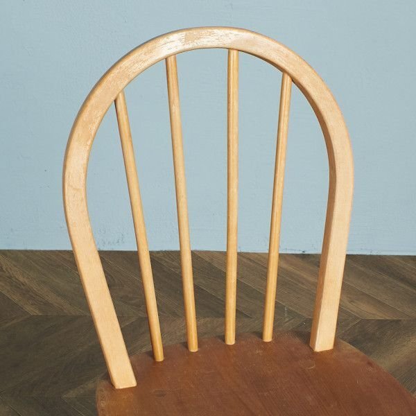 [63262]ercol スポーク 4本 フープバックチェア アーコール 椅子 ダイニングチェア 曲木椅子 エルム材 天然木 イギリス 英国 シンプル_画像4
