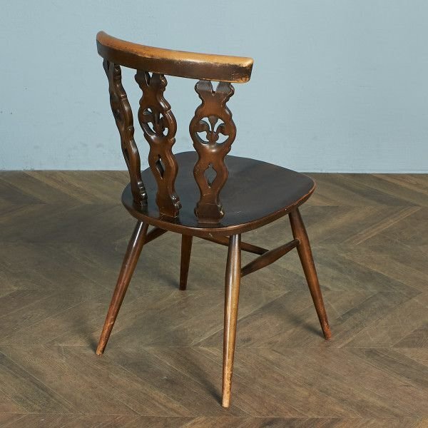 [69423]Ercol シスルバックチェア エルム 英国 椅子 ヴィンテージ アーコール 木彫刻 ダイニングチェア イギリス ビンテージ 木製 イス_画像3