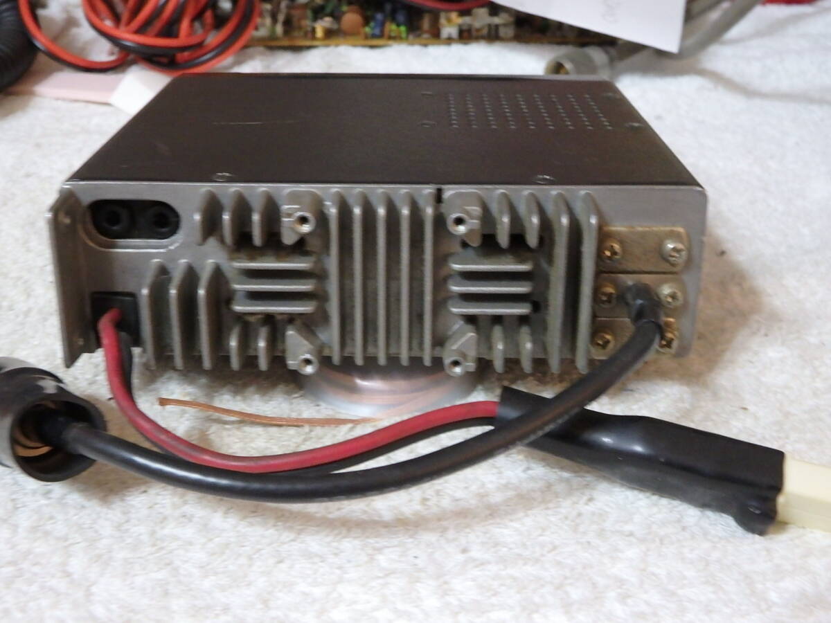 ICOM アイコム IC-2410 10W機 動作品ですがジャンク品_画像9