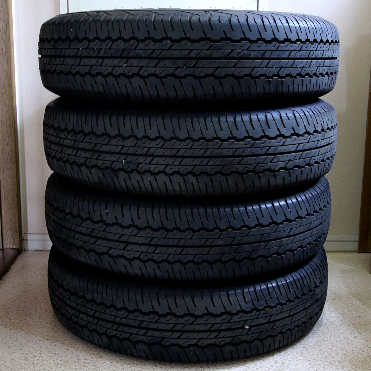 ●ダンロップ グラントレック DUNLOP GRANDTREK AT20● 195/80R15 96S（2022年）4本の画像2