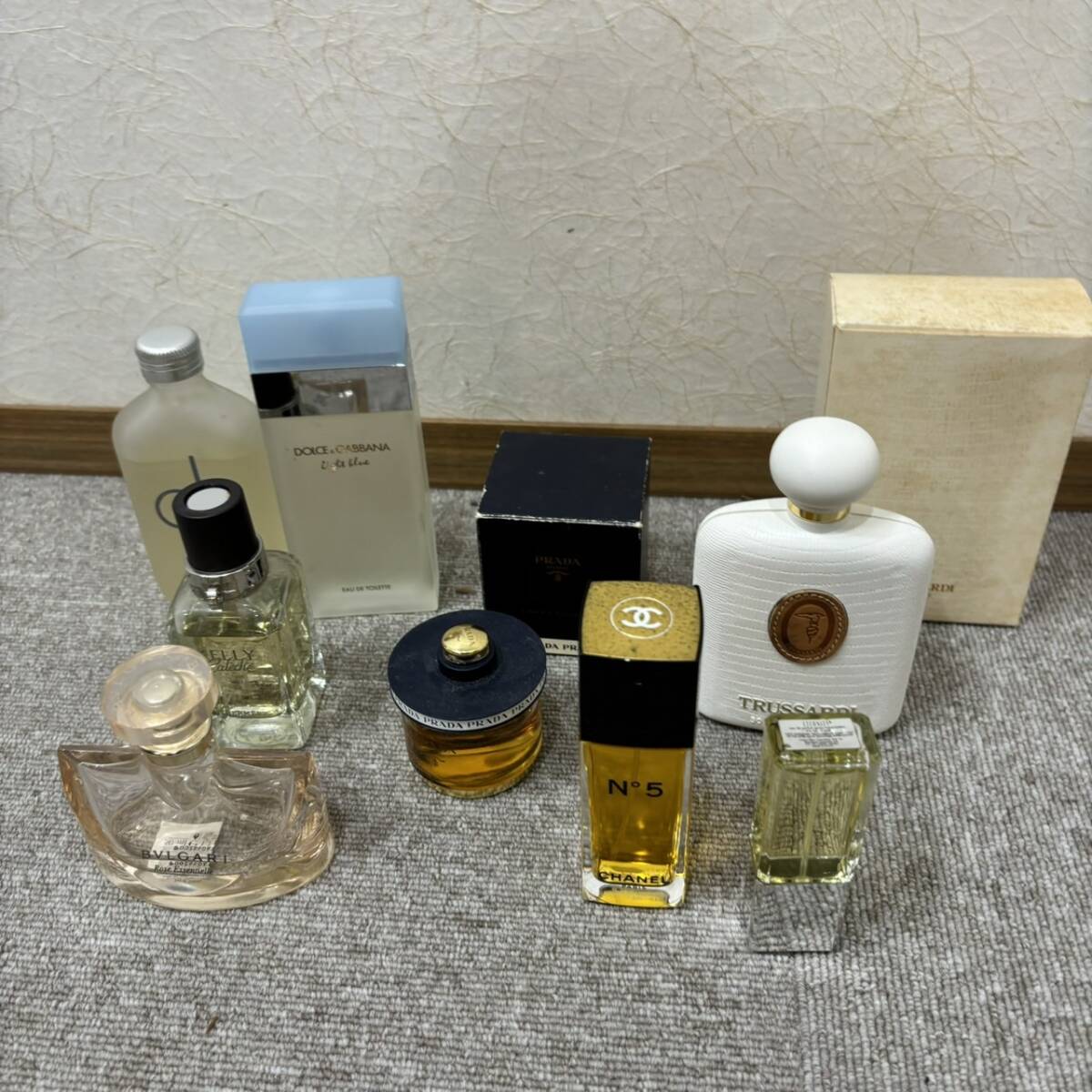 【MYT-3519a】 1円～！ 香水おまとめ CHANEL NO5 など ブランド レディース 化粧品 セット 詰め合わせ 状態写真参照の画像1