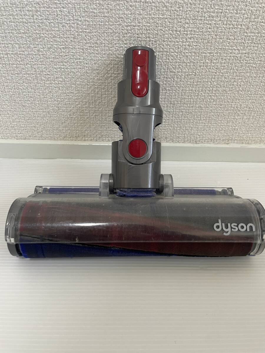 ◇ダイソン dyson V7 fluffy origin SV12 コードレスクリーナー 掃除機 商品未清掃 未動作確認　5-RU-002_画像6