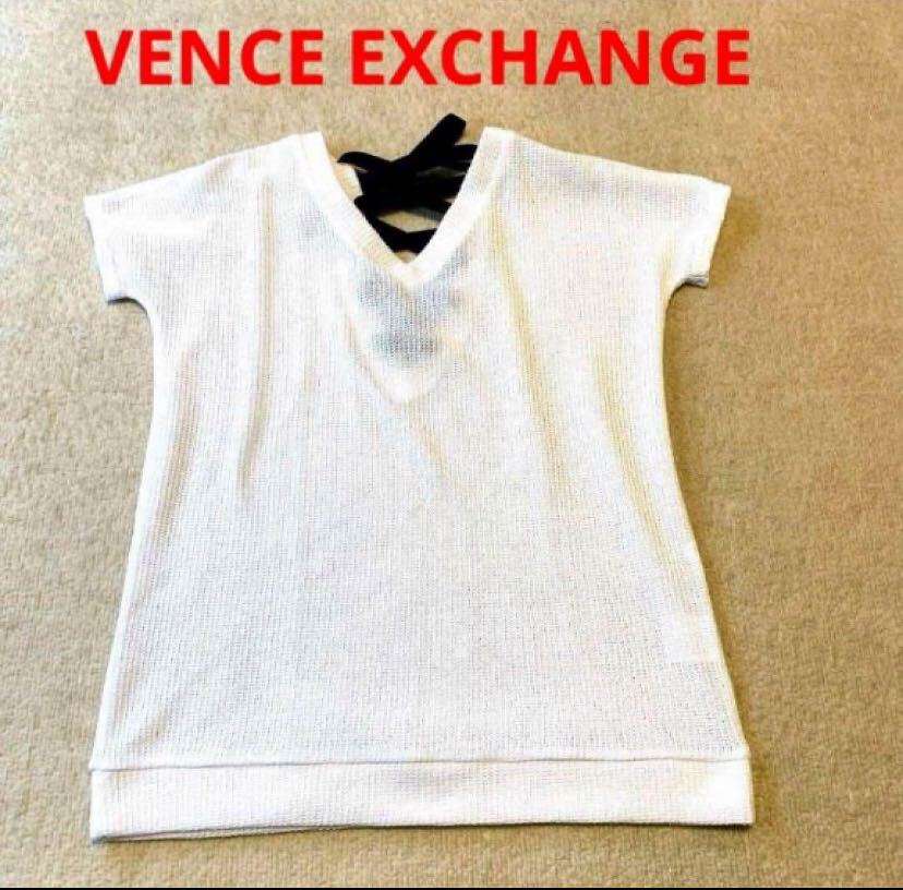 【送料無料】（VENCE EXCHANGE）レディースファッション トップス　半袖/フレンチスリーブ サマーニット（飾りリボン付き）Mサイズ_画像1