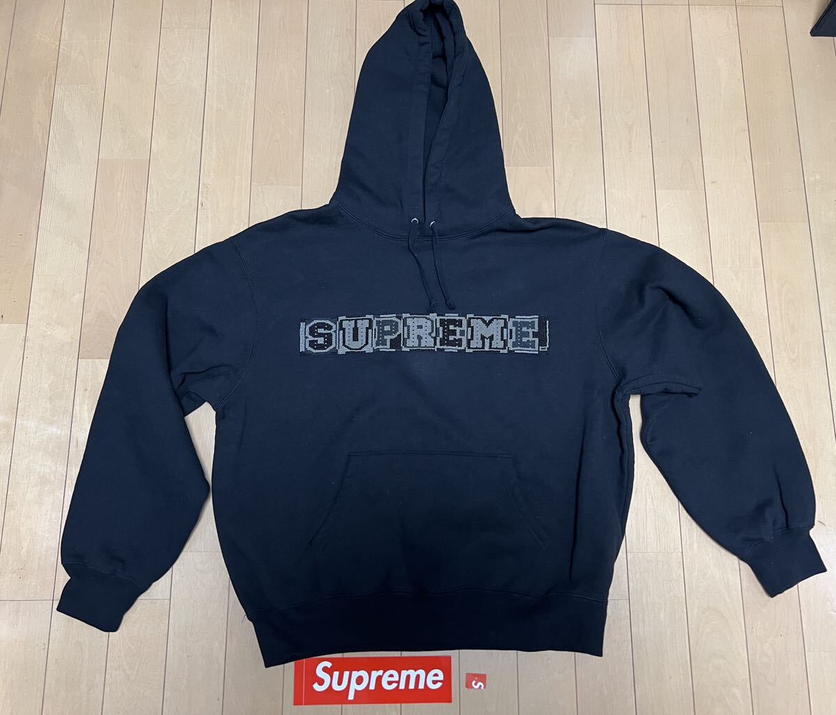 送料無料 シュプリーム 23SS Week9 Supreme Beaded Hooded Sweatshirt_画像1