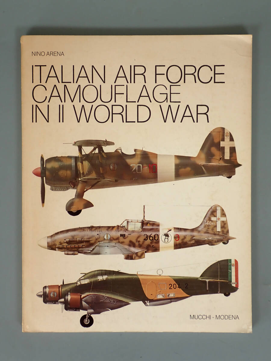 [ foreign book ] ITALIAN AIR FORCE CAMOUFLAGE IN Ⅱ WORLD WAR 108 page 