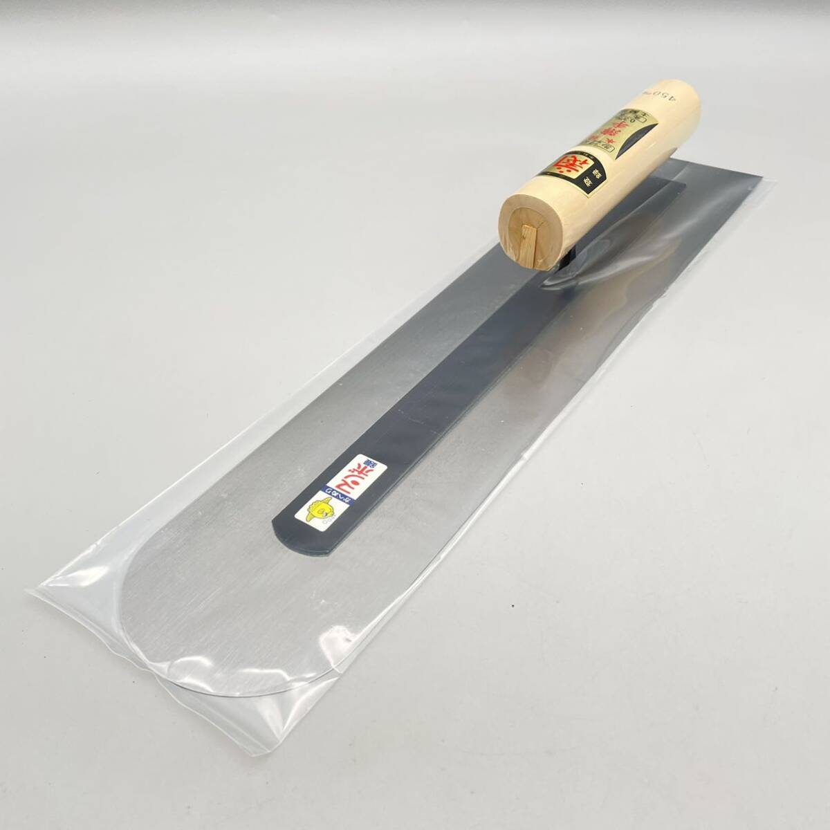 【新品 未開封品】金千代 かねちよ 左官コテ マンボウ鏝 薄手 本焼 0.3mm 450mm 三木 先丸 鏝 こて コテ 左官 道具 工具 職人 土間型_画像1